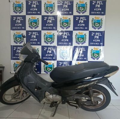 Imagem da notícia Homem é preso após furtar motocicleta no centro de Costa Rica